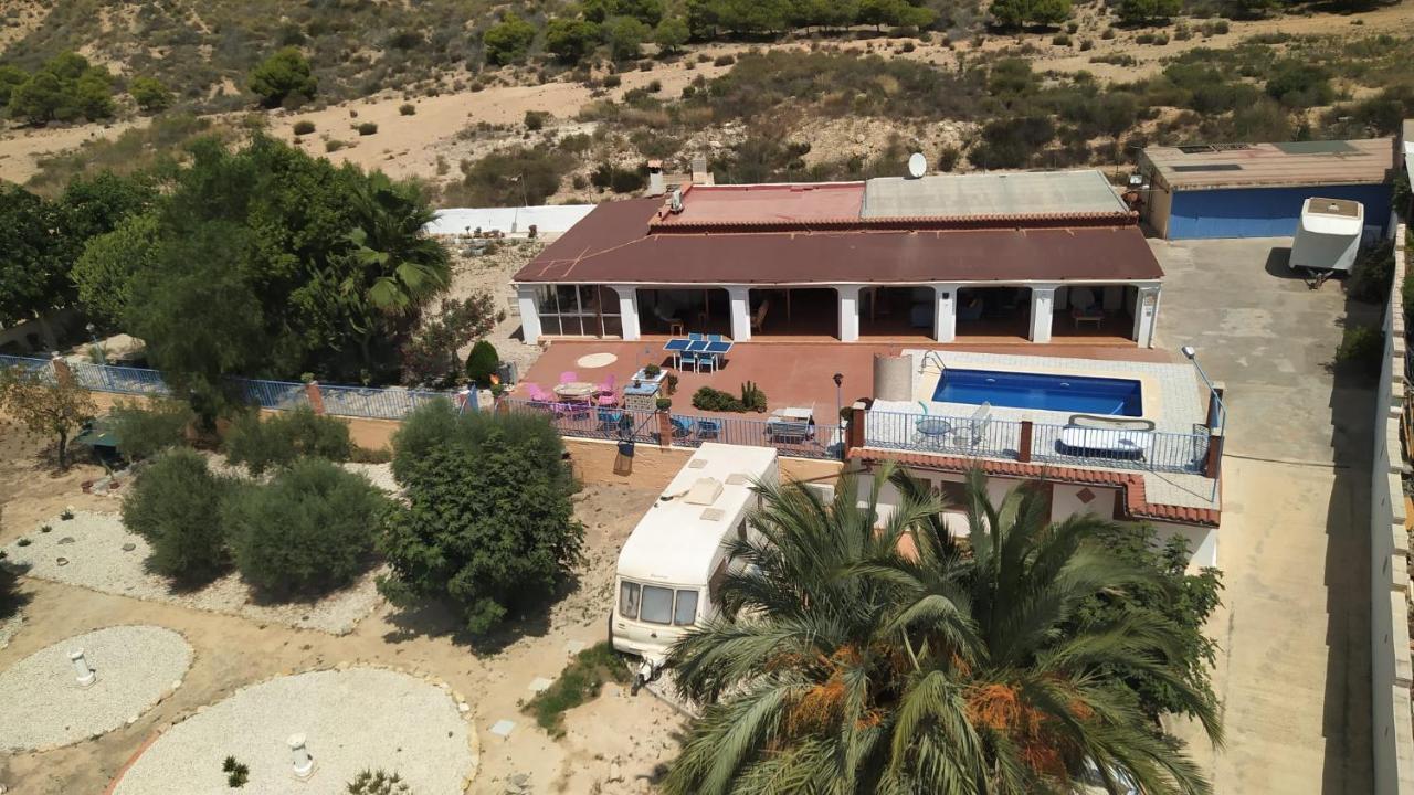 Recovery Mountain Homestay 阿利坎特 外观 照片